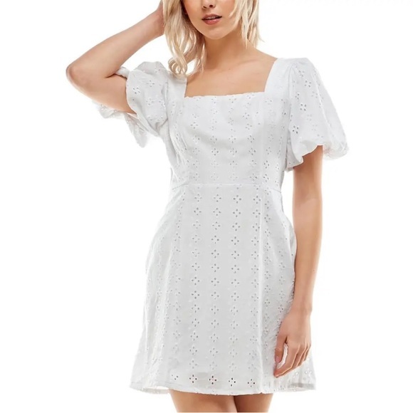 NWT, Crystal Doll,‎ White Woven Eyelet Mini Sheath Dress, lined - Picture 3 of 10